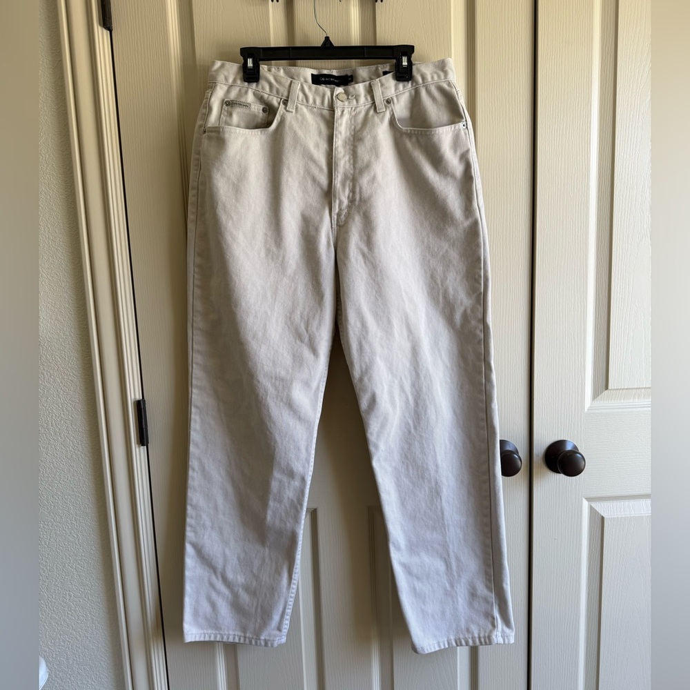 Men’s Calvin Klein Easy Fit Jeans Oyster Cream Color Size 36X 32